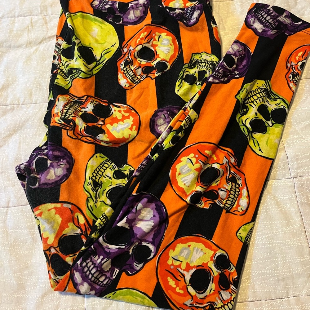 Lularoe TC2 Halloween skull leggings
